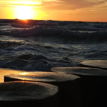 Wavehouse * Pobierowo