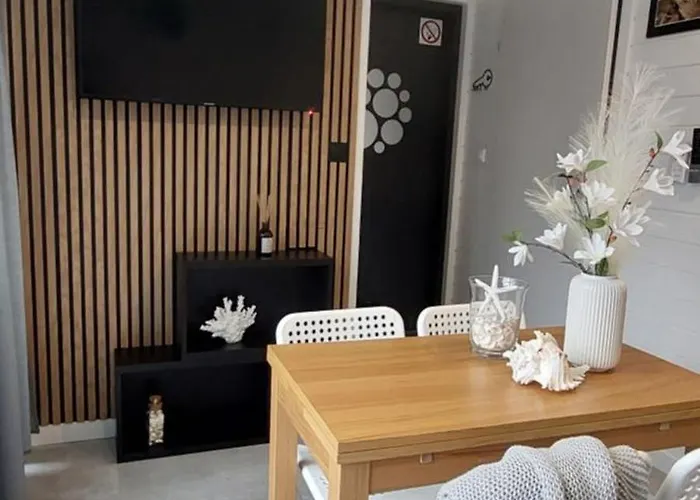 Дом отдыха Wavehouse Поберово